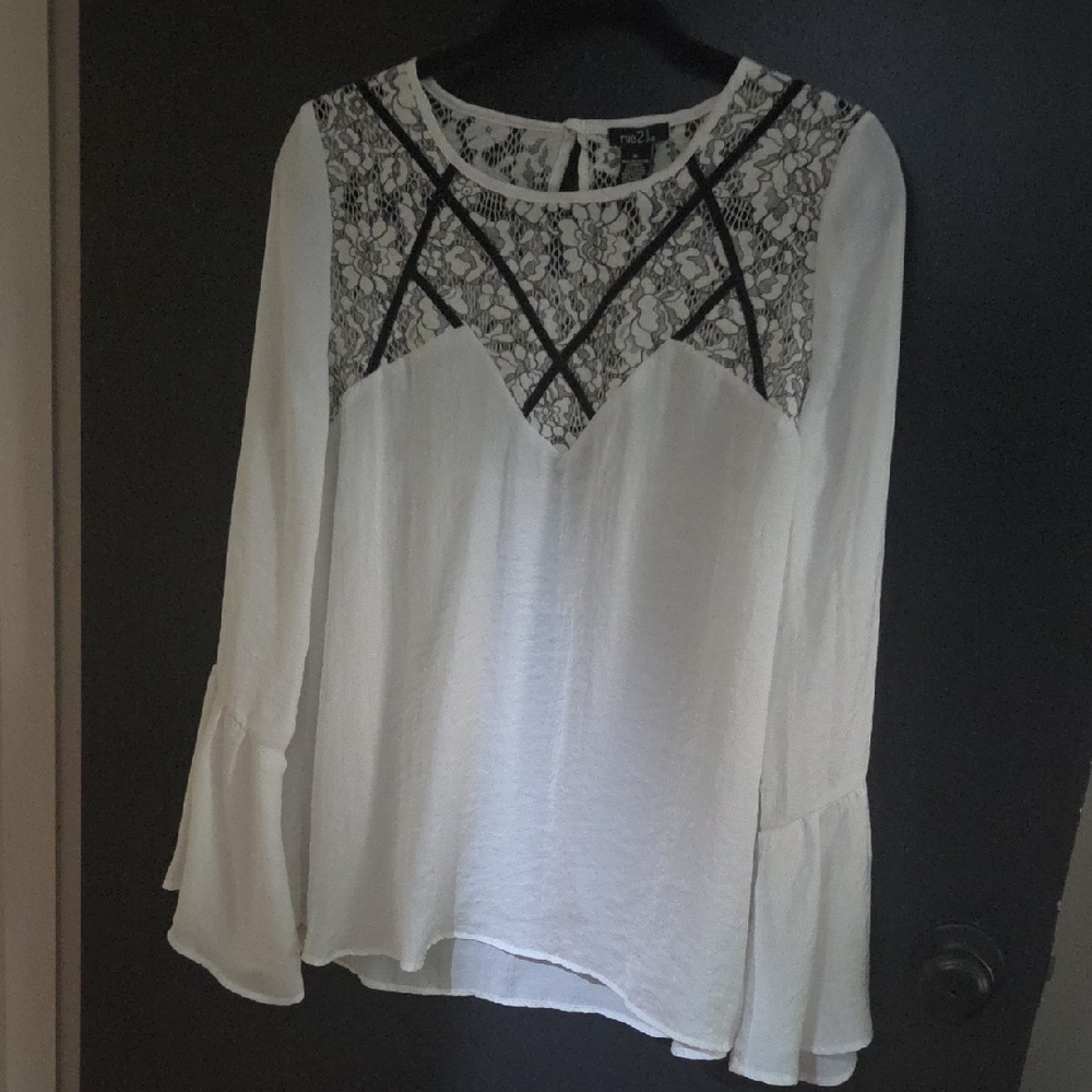 Rue21 White Blouse with Black Lace Detail